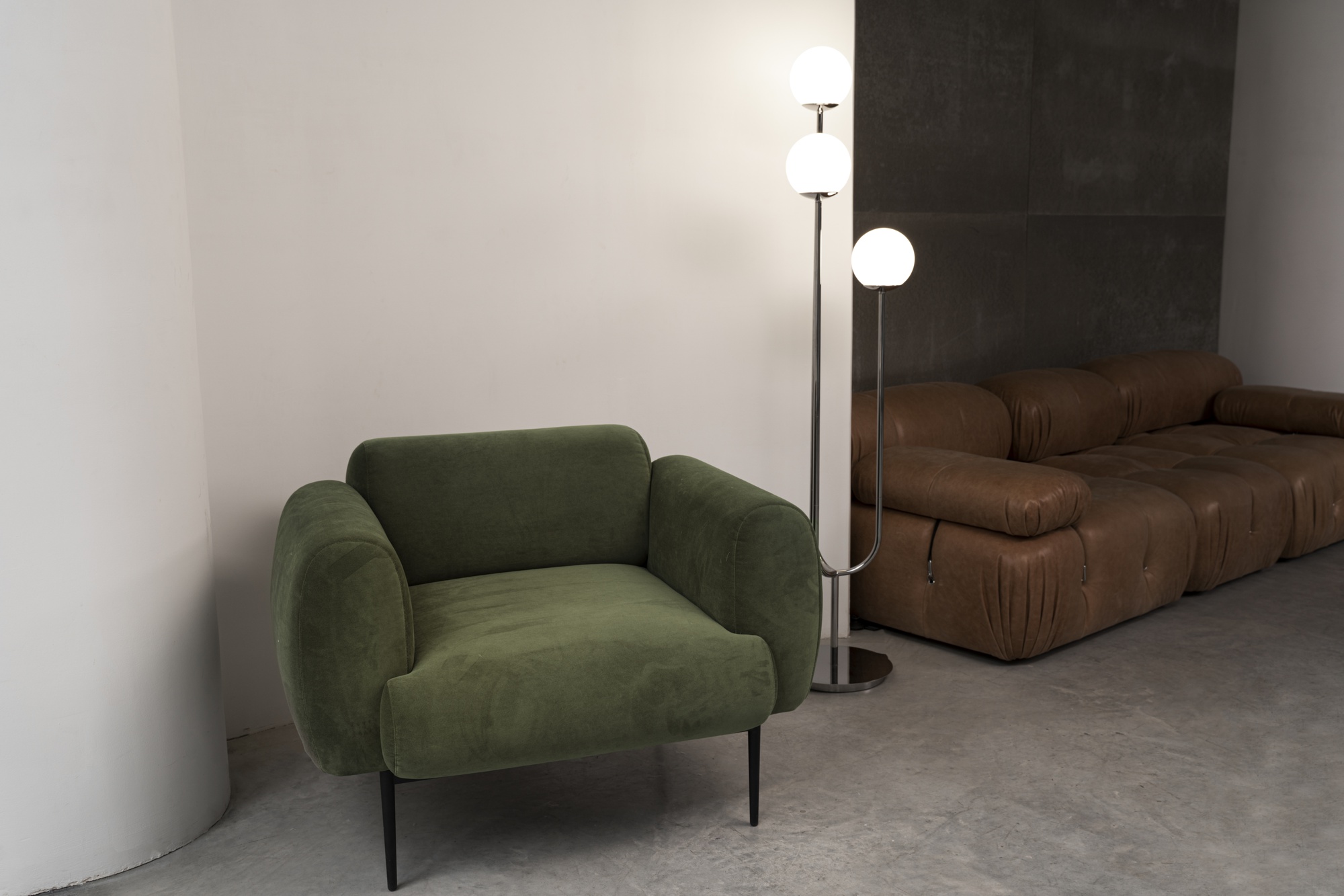 Mobilyalı modern oda